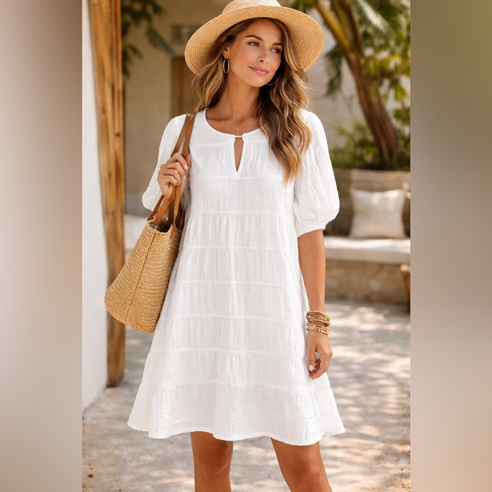 Women's White Keyhole Puff-Sleeve Dress